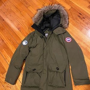 Men’s jacket size M - green super warm fits women L